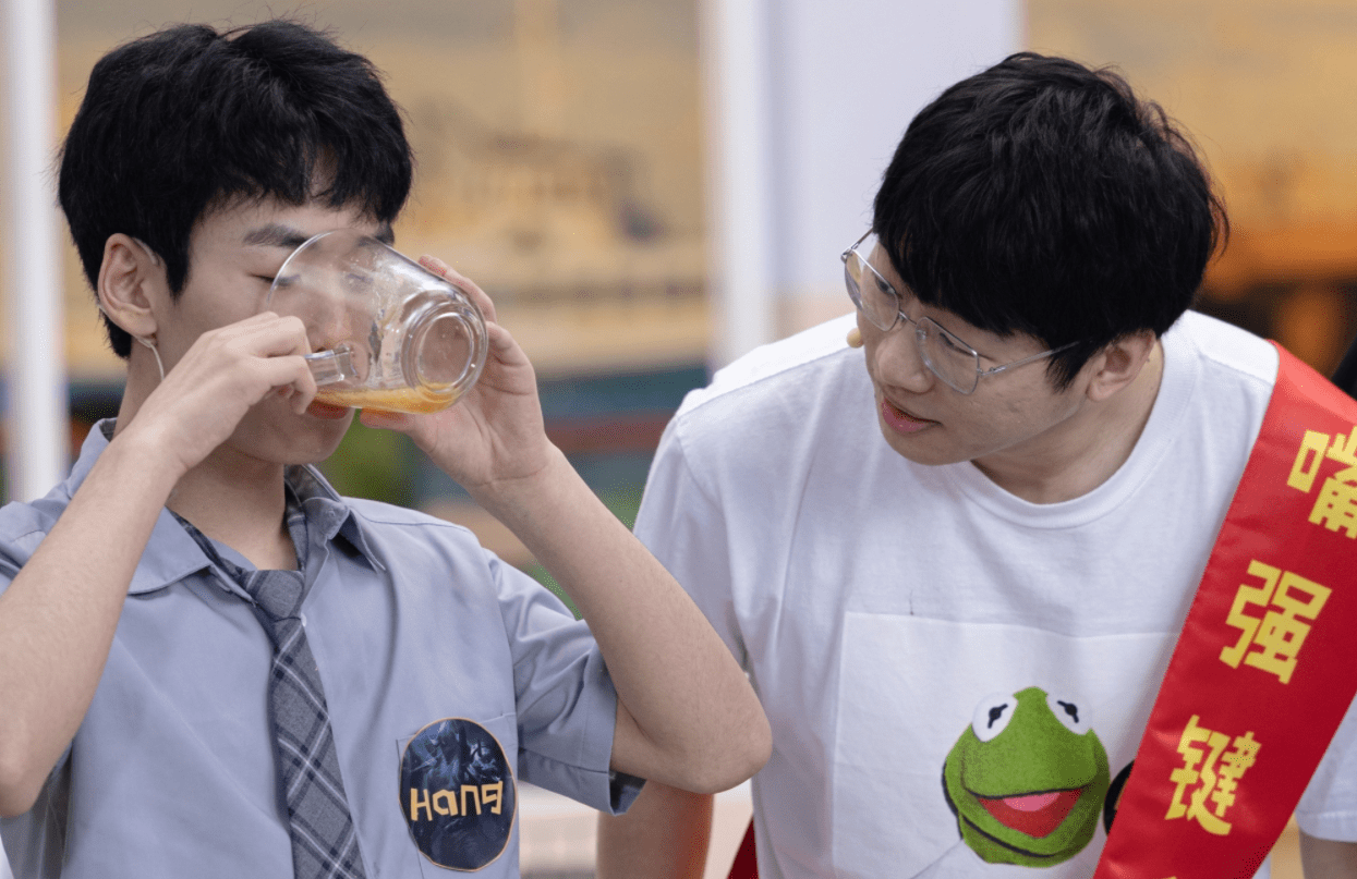 爱游戏APP-Karsa在IG比赛中惊险取胜拜仁慕尼黑转会期外线爆发，这一次真的内马尔与30激战中国队分钟的简单介绍