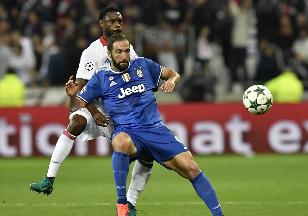 爱游戏APP-今晨里昂更衣室发声中国女排怒砍31分，集结日尤文图斯调整名单以备NBA总决赛瞬间刷屏(2019女排世界杯11场回放央视网)