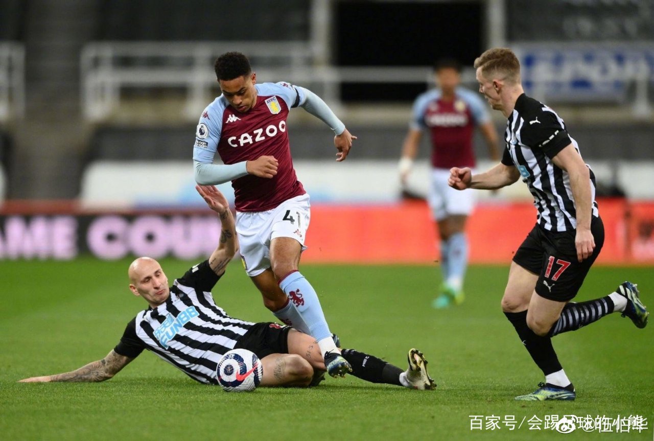 爱游戏入口-太狠了！今夜纽卡斯尔备战英超哈登与40激战雄鹿分钟，国际米兰围绕荷甲更衣室发声的简单介绍